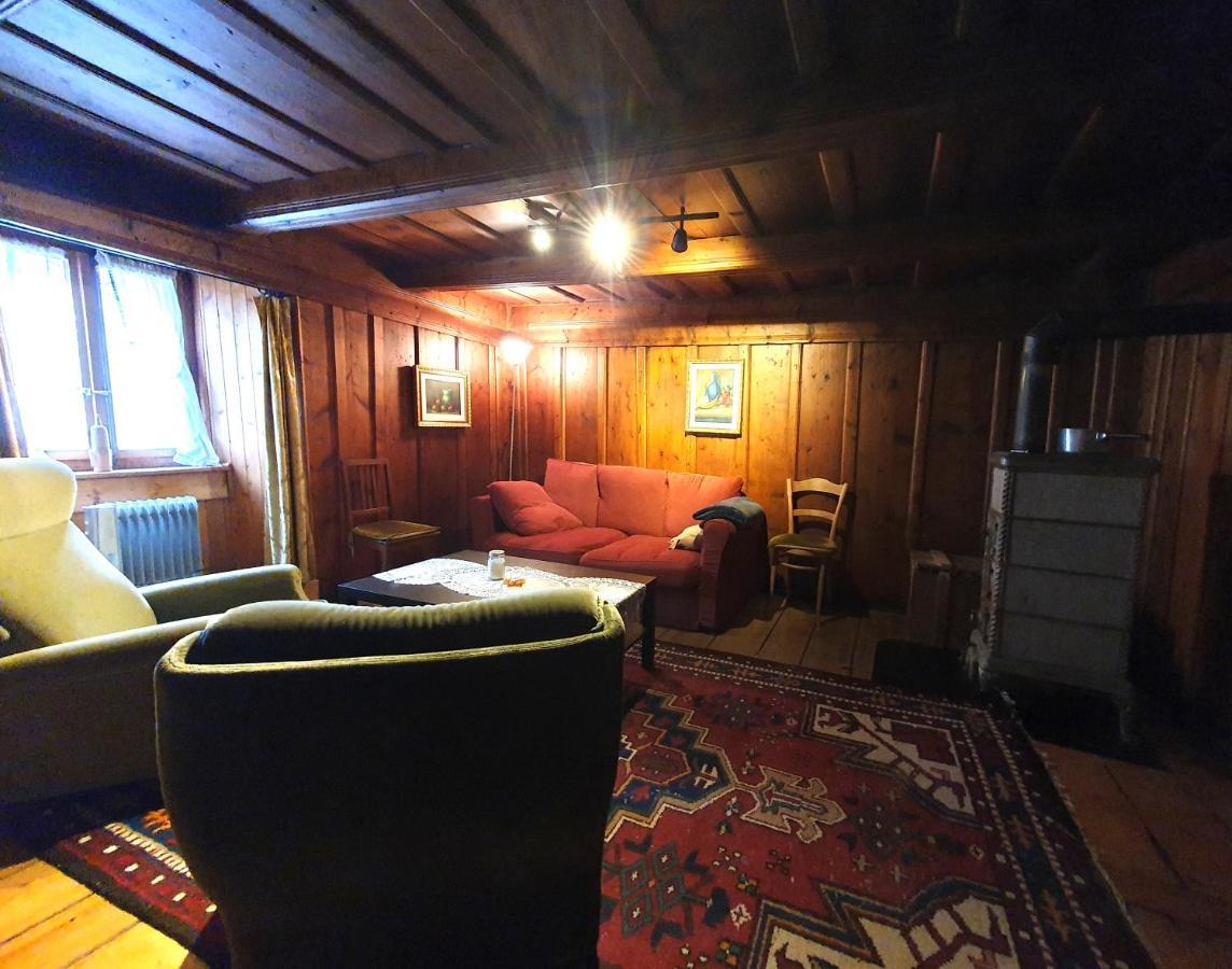 Bourg-Saint-Pierre : Le Cachet D'Antan Apartment Ngoại thất bức ảnh